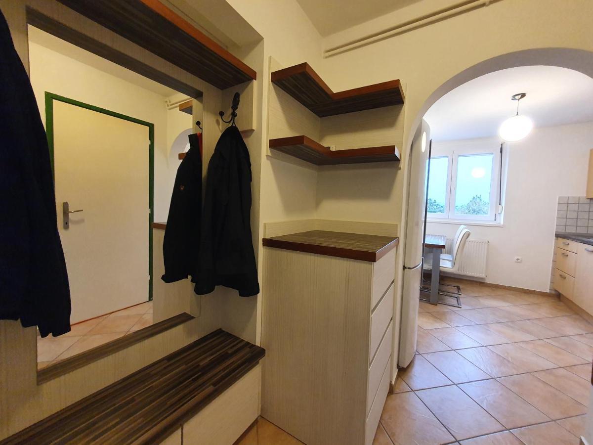Studio Apartment Matic Tour As By Ljubljanica River Ljubljana Luaran gambar